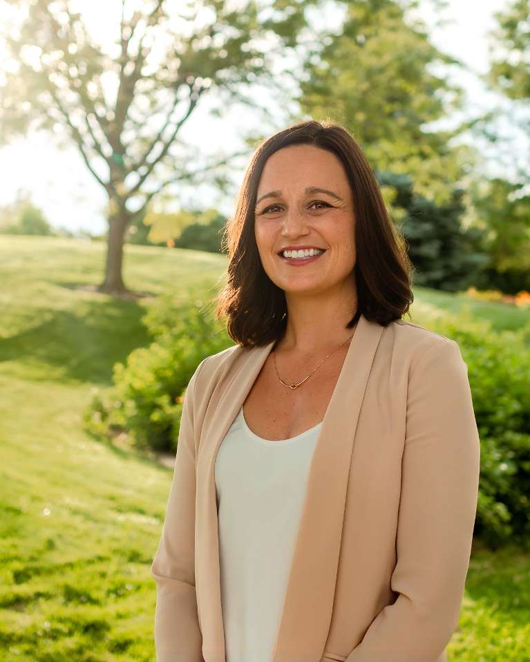 Dr. Elizabeth (Minard) Barbera, DDS | Fleischmann Family Dentistry | Broomfield, CO